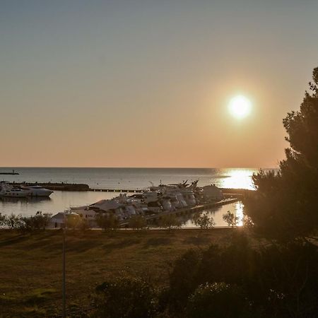 Palazzo Rainis Hotel & Spa - Small Luxury Hotel - Adults Only Novigrad  Exterior photo