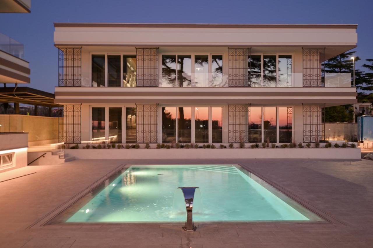 Palazzo Rainis Hotel & Spa - Small Luxury Hotel - Adults Only Novigrad  Exterior photo